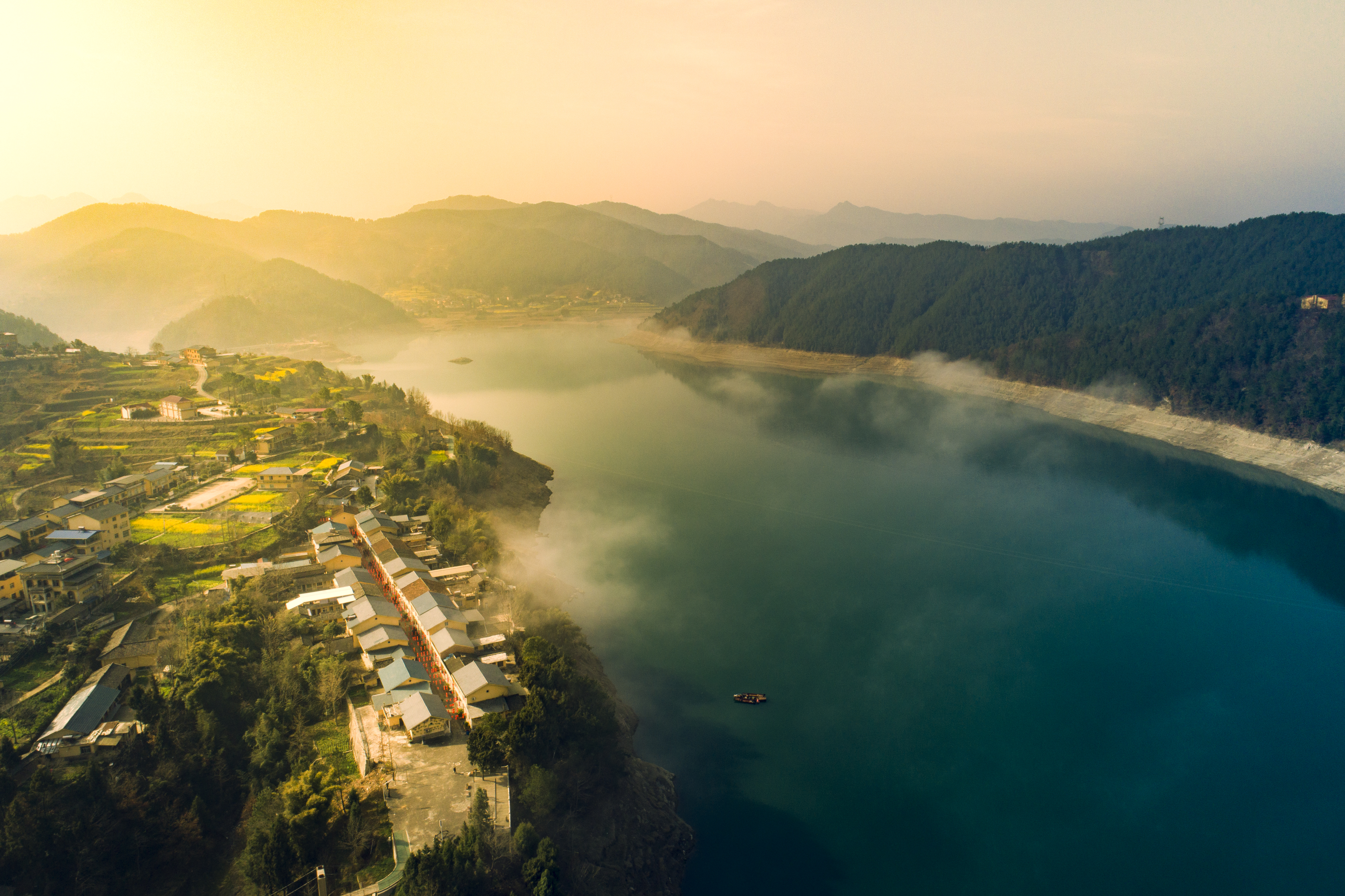 国家级风景名胜区白龙湖  摄影：王治，电话18908125135 (1).jpg