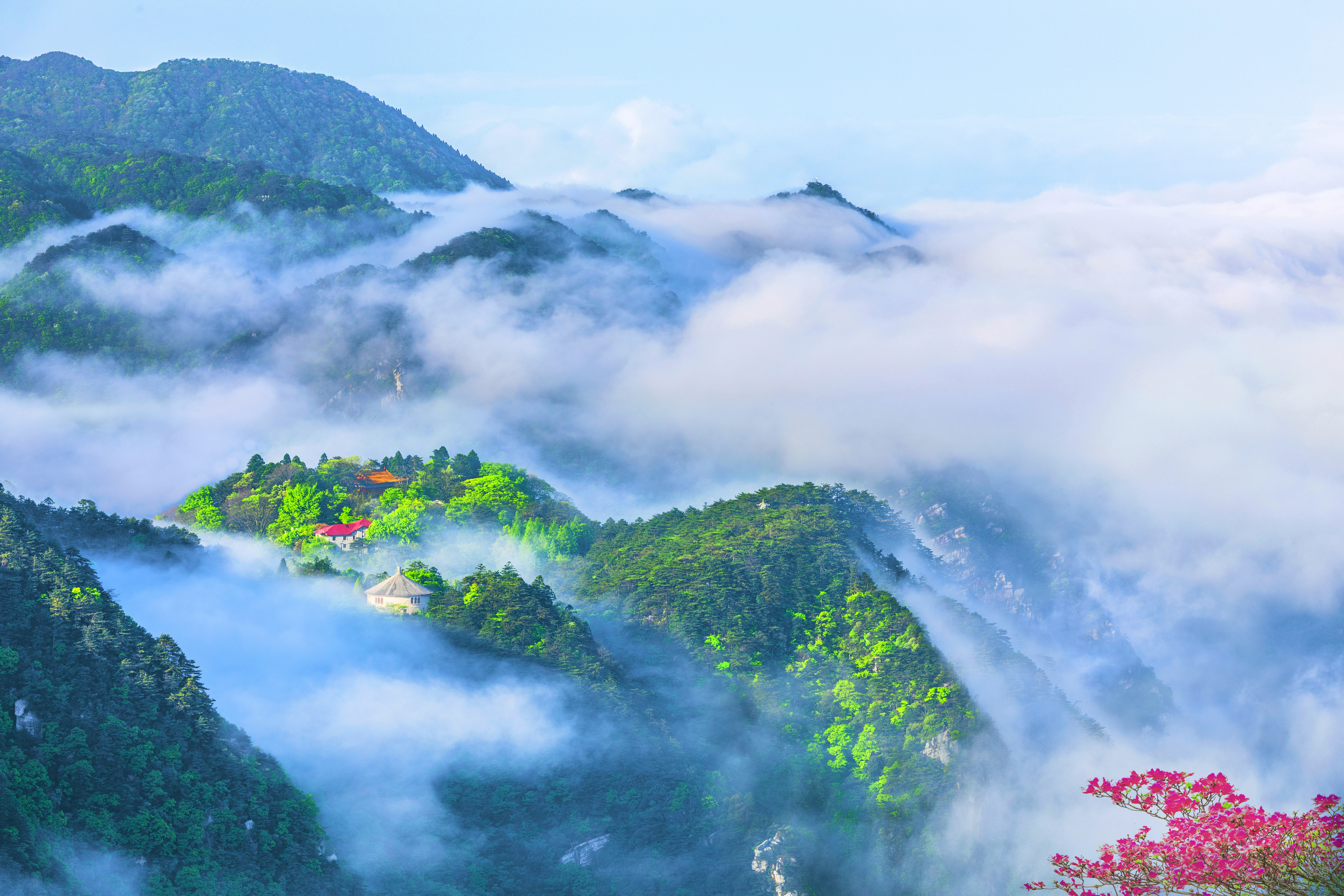 大天池春色 徐贤水（徐贤水、2021年4月26日拍摄于庐山风景区）大图.jpg